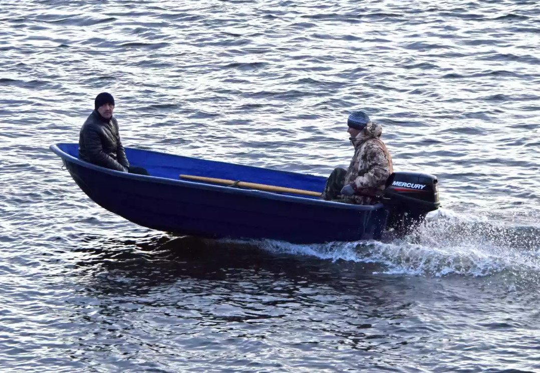 Стеклопластиковая лодка Neman-340 (тримаран) в Хабаровске