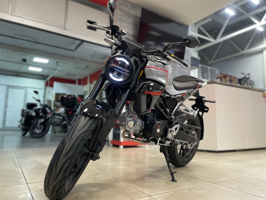 Мопед PROMAX CB150R (49) в Хабаровске