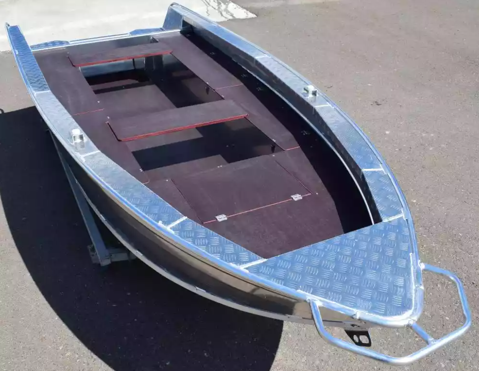 Алюминиевая лодка Wyatboat-390РМ в Хабаровске