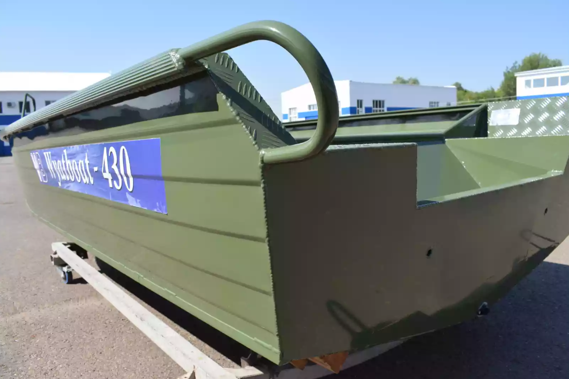 Алюминиевая лодка  Wyatboat-430 Master Fish в Хабаровске