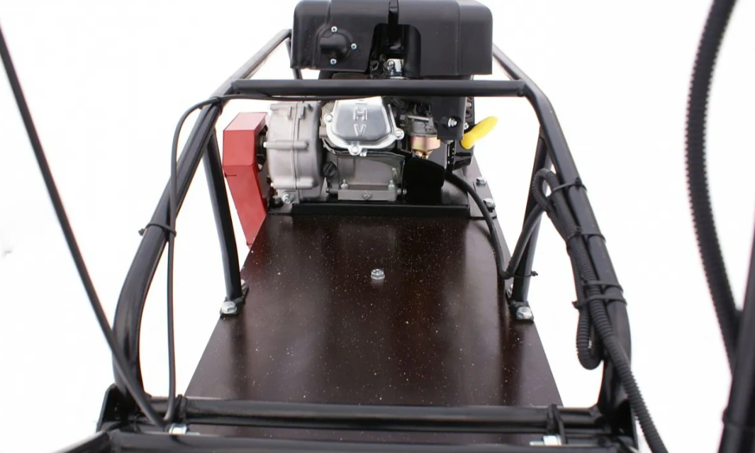 Мотобуксировщик БТС «МАЛЕК» 380/7 БЕЗ э/зап. Б/У в Хабаровске