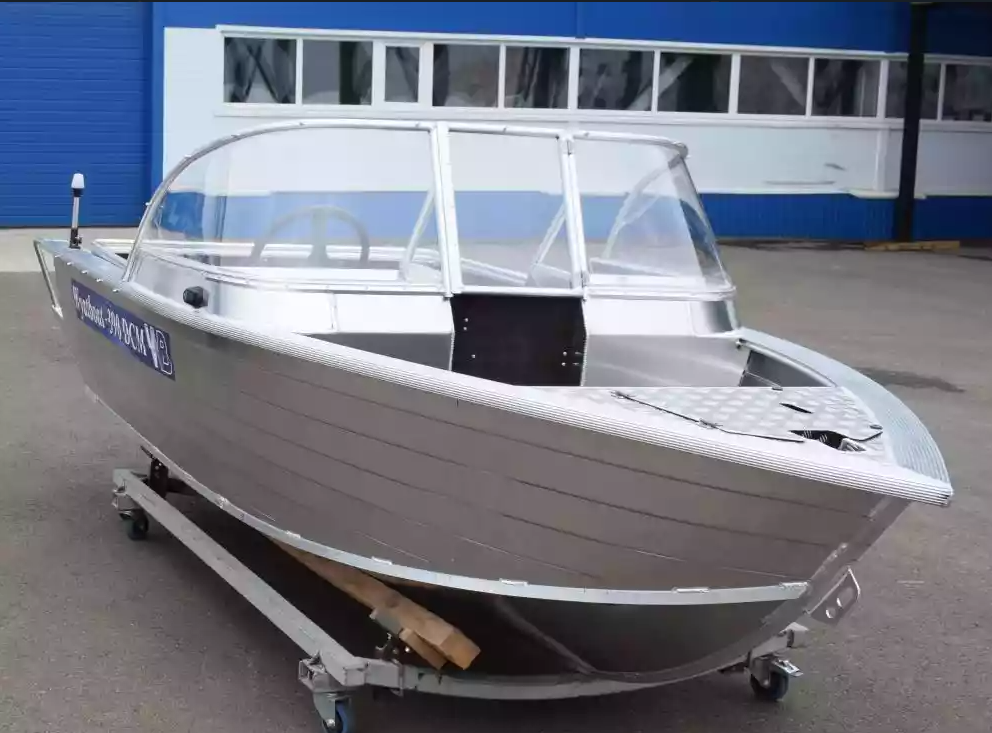 Алюминиевая лодка Wyatboat-390 DCM Увеличенный борт в Хабаровске