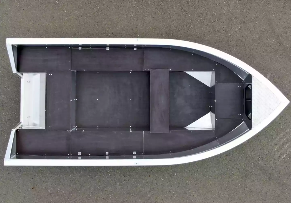 Алюминиевая лодка  Неман-420 в Хабаровске