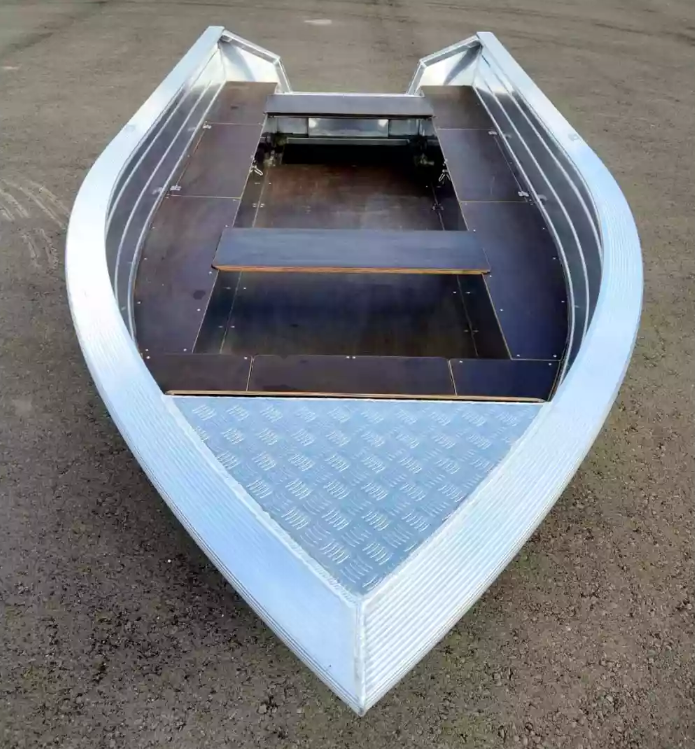 Алюминиевая лодка Неман-400 в Хабаровске