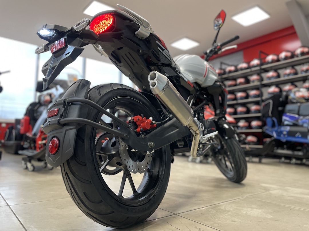 Мопед PROMAX CB150R (49) в Хабаровске