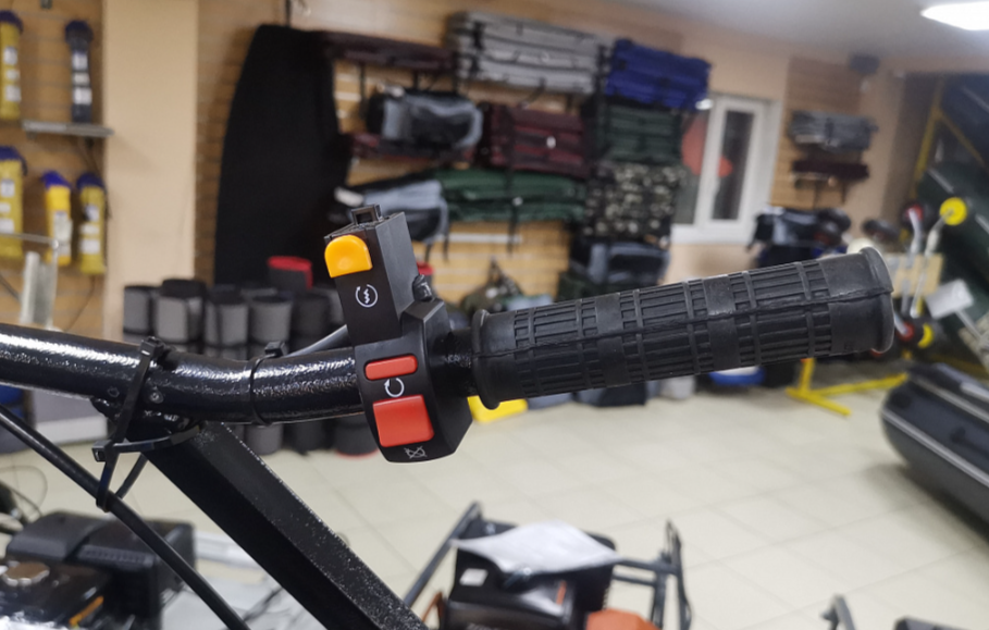 Мотобуксировщик SNOWBEAR 500 15 в Хабаровске