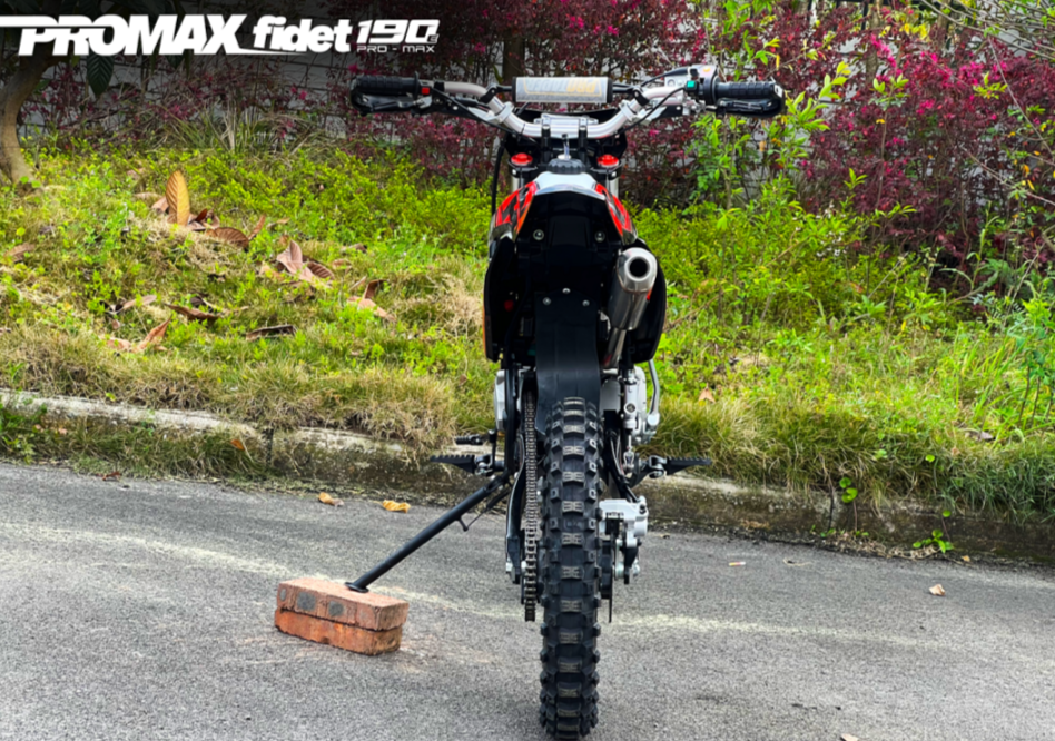 Мотоцикл (питбайк) PROMAX FIDET (ФАЙДЕТ) 190E MAX PRO LUX 19/16 в Хабаровске
