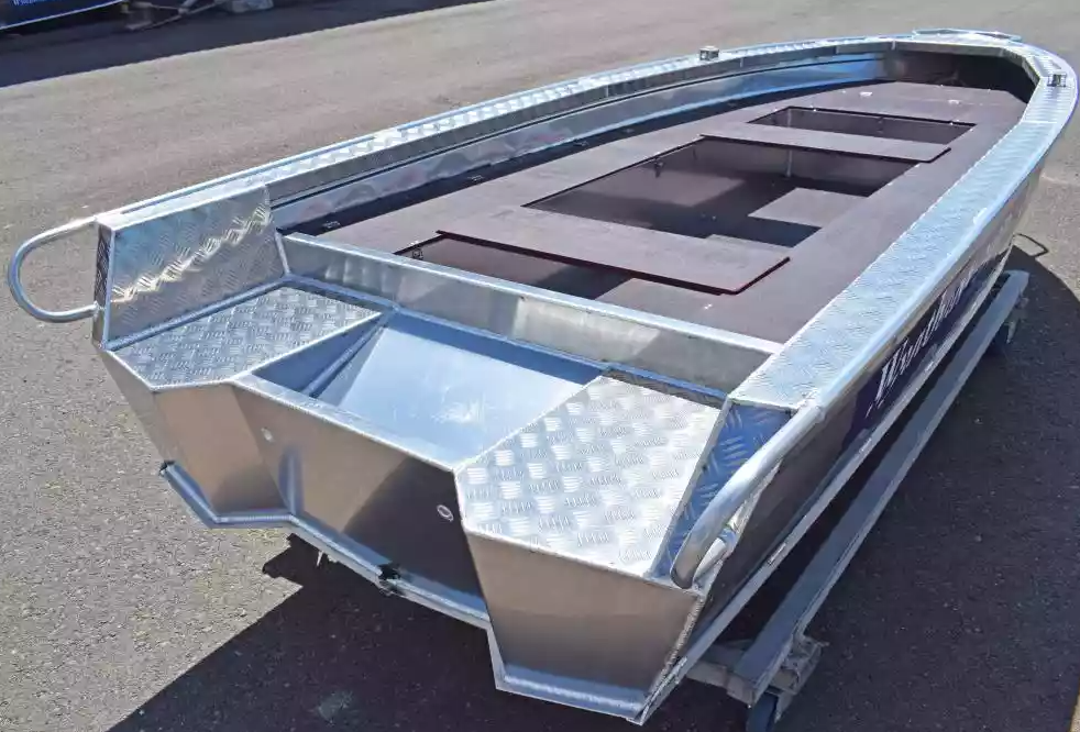 Алюминиевая лодка Wyatboat-390РМ в Хабаровске