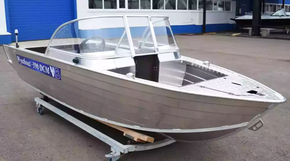 Алюминиевая лодка Wyatboat-390 DCM Увеличенный борт в Хабаровске