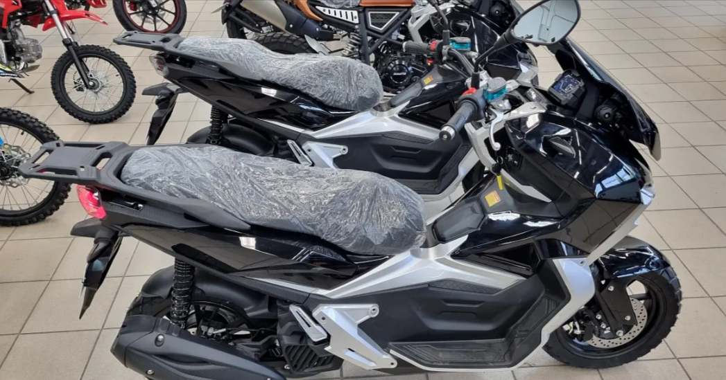 МаксиСкутер PROMAX ADV 200(49) (REPLICA HONDA) в Хабаровске