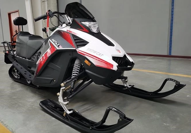 Снегоход Motax Snow Cat 180 EFI в Хабаровске
