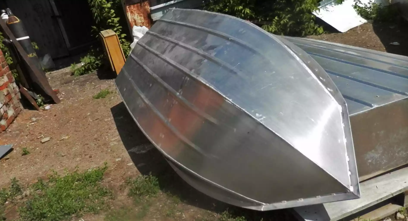 Алюминиевая лодка Вятка-Профи Вариант в Хабаровске