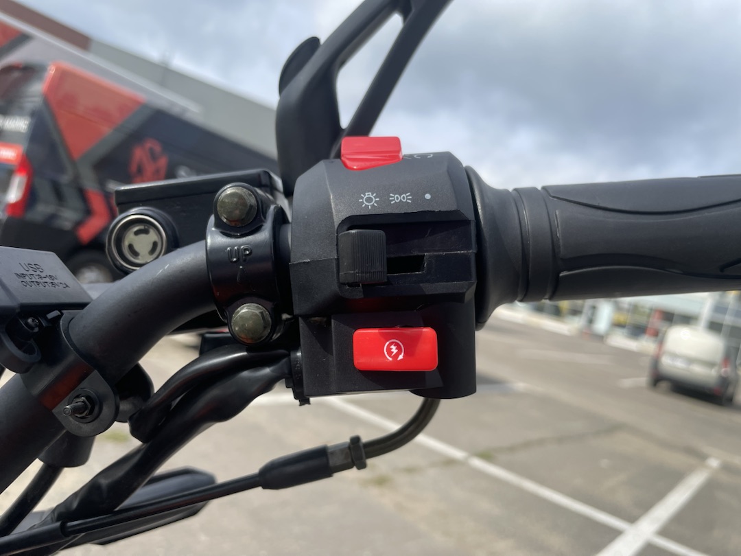 Мопед PROMAX CB150R (49) в Хабаровске