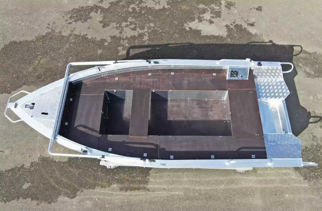Алюминиевая лодка Wyatboat-390РМ в Хабаровске