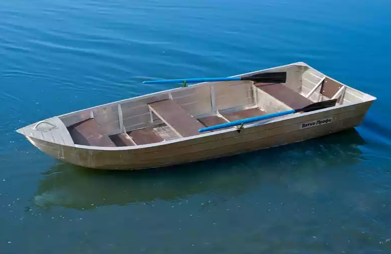 Алюминиевая лодка Вятка-Профи 37 в Хабаровске