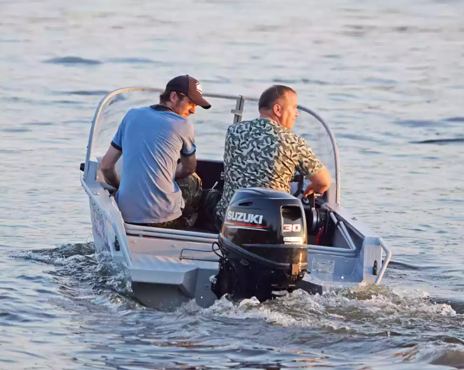 Алюминиевая лодка Wyatboat-390 DCM в Хабаровске