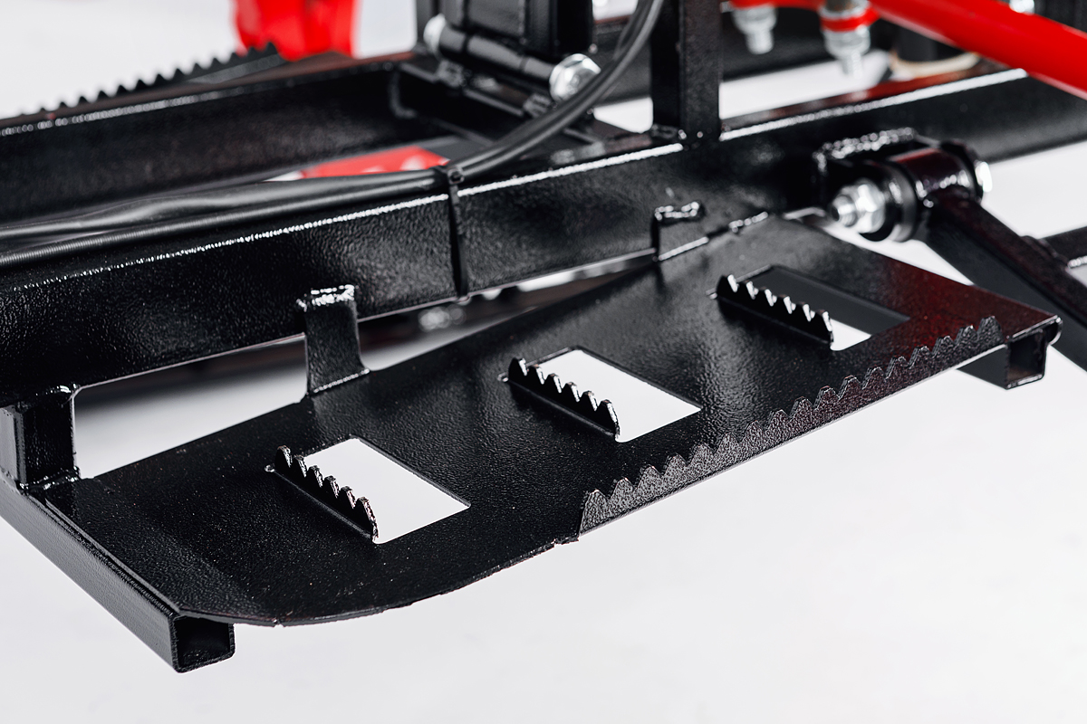 Лыжный модуль IKUDZO с подогревом ручек пластиковые лыжи в Хабаровске