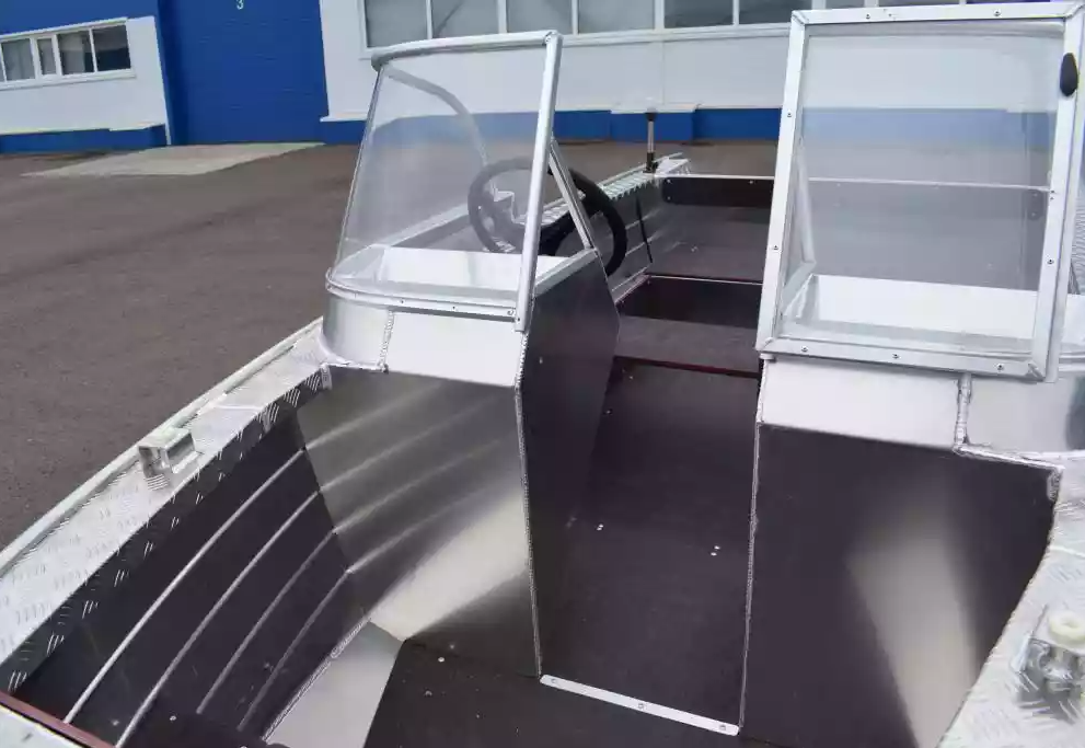 Алюминиевая лодка Wyatboat-390 DCM Увеличенный борт в Хабаровске