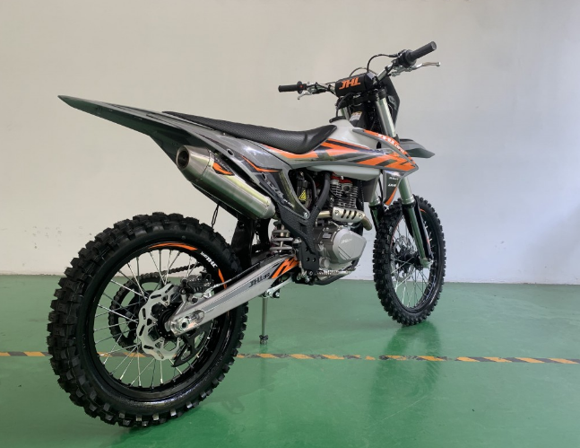 Мотоцикл JHLMOTO JHL LX4 CB300RL (175FMN) в Хабаровске
