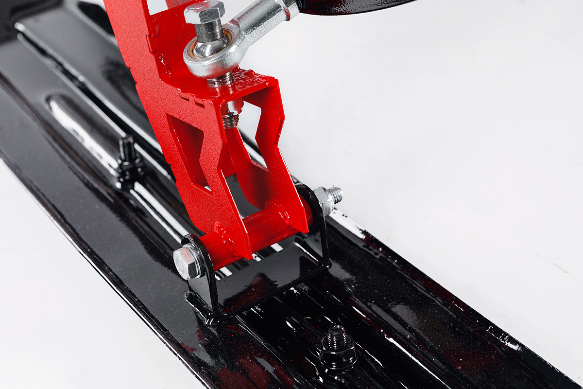 Лыжный модуль IKUDZO с подогревом ручек пластиковые лыжи в Хабаровске