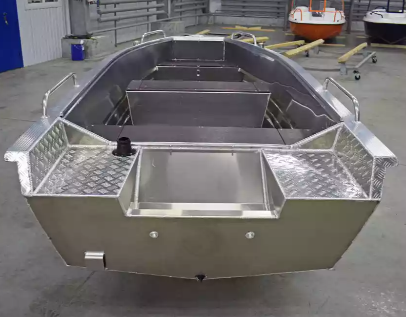 Алюминиевая лодка  Wyatboat-430 Р в Хабаровске