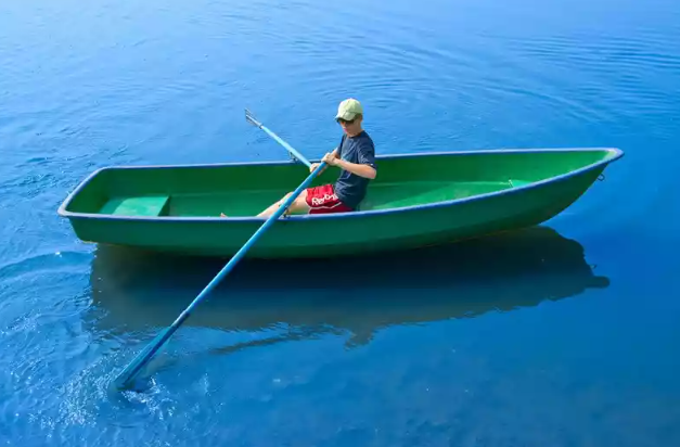 Стеклопластиковая Лодка Голавль в Хабаровске