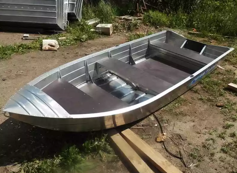 Алюминиевая лодка Вятка-Профи 37 в Хабаровске