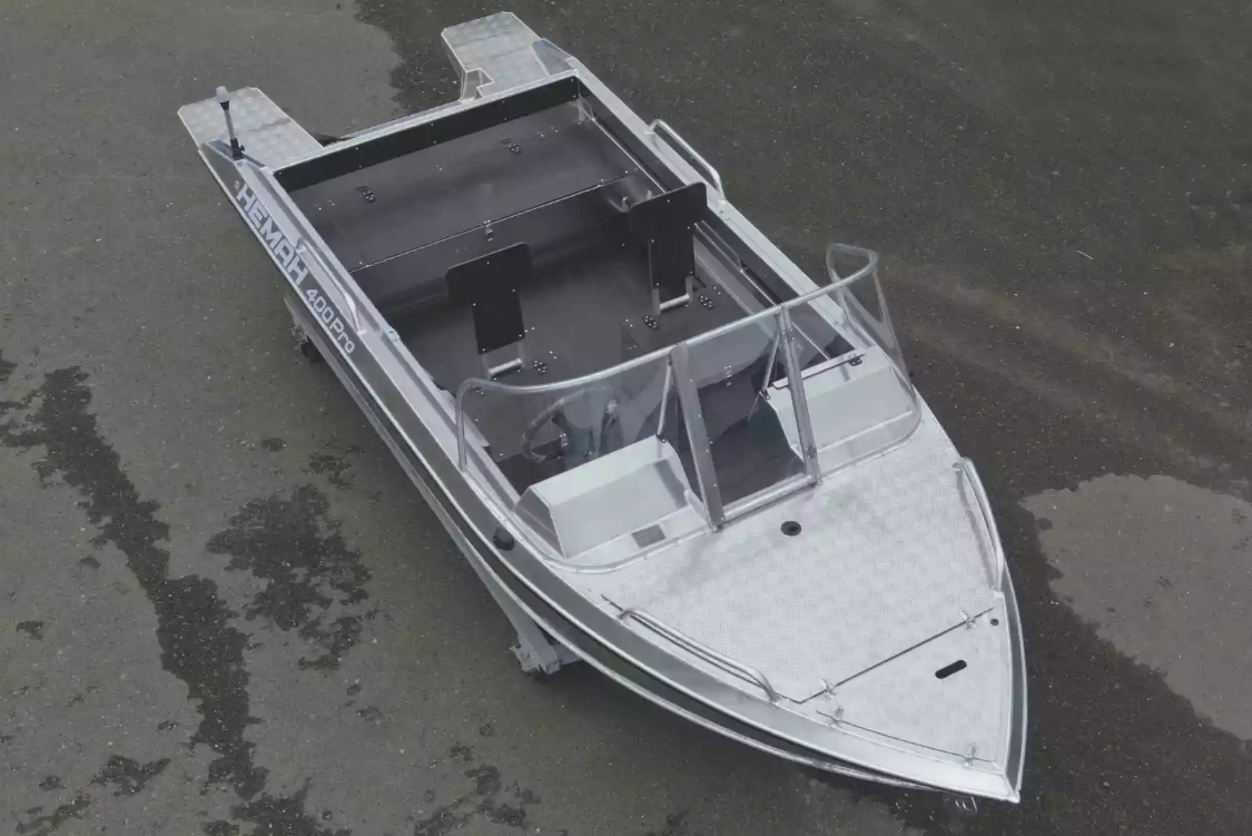 Алюминиевая лодка  Neman-400 PRO в Хабаровске