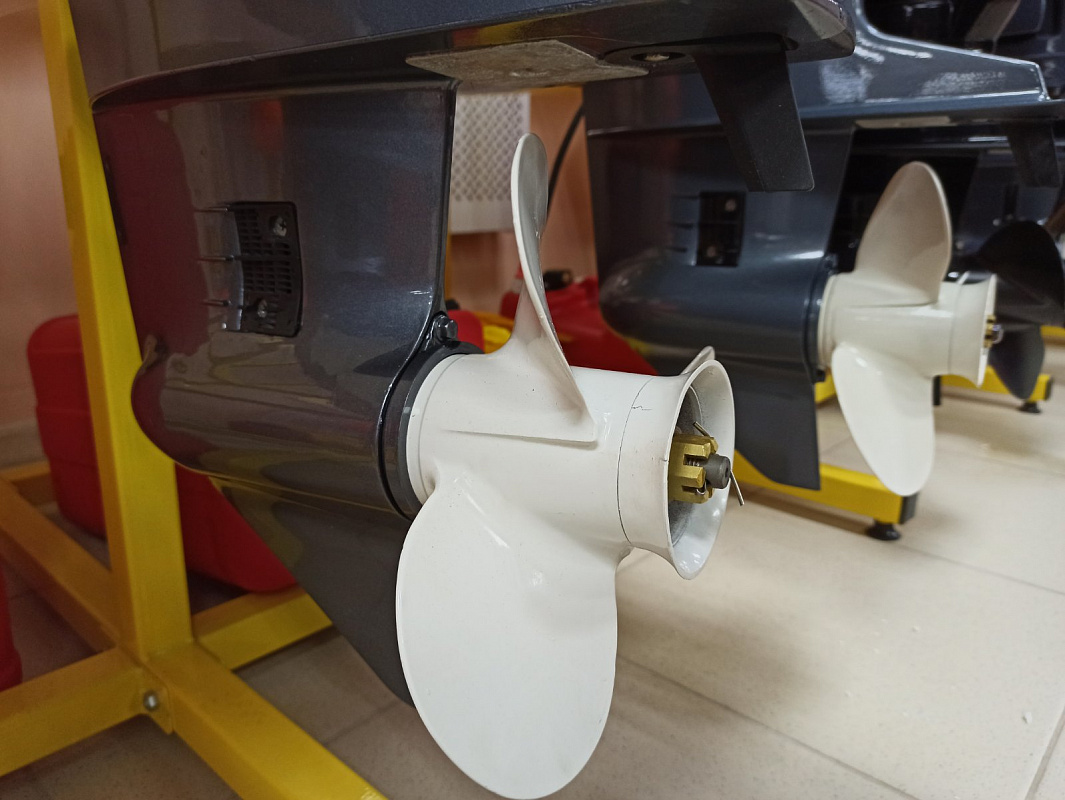 Лодочный мотор BREEZE T30S (2х тактный) в Хабаровске