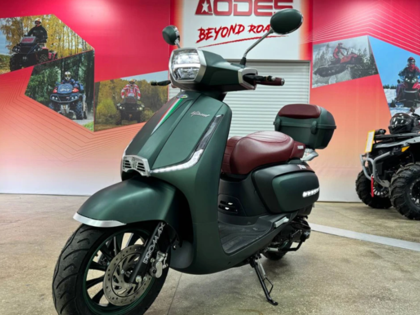 Скутер PROMAX Miami 240 (49) в Хабаровске