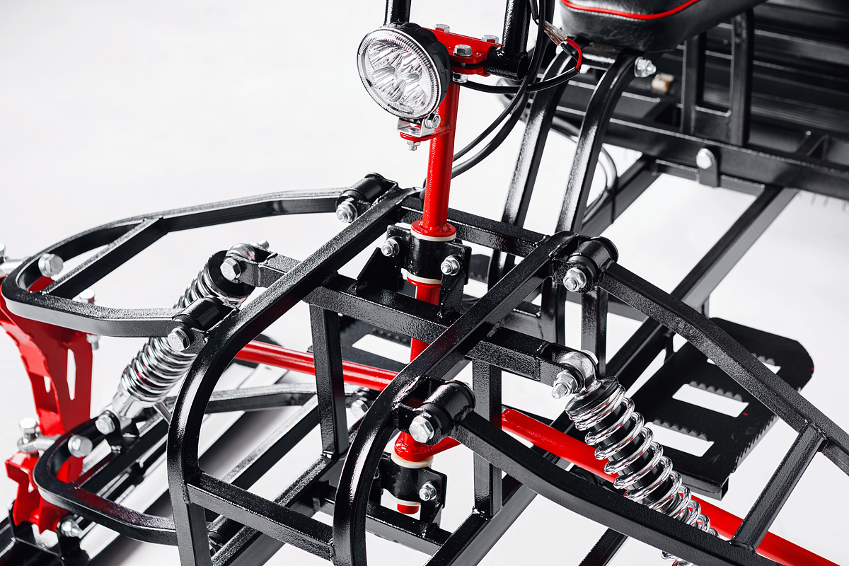 Лыжный модуль IKUDZO с подогревом ручек пластиковые лыжи в Хабаровске