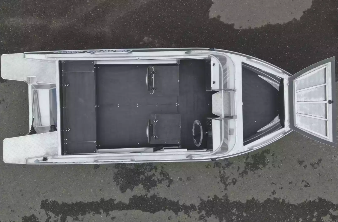 Алюминиевая лодка  Neman-400 PRO в Хабаровске