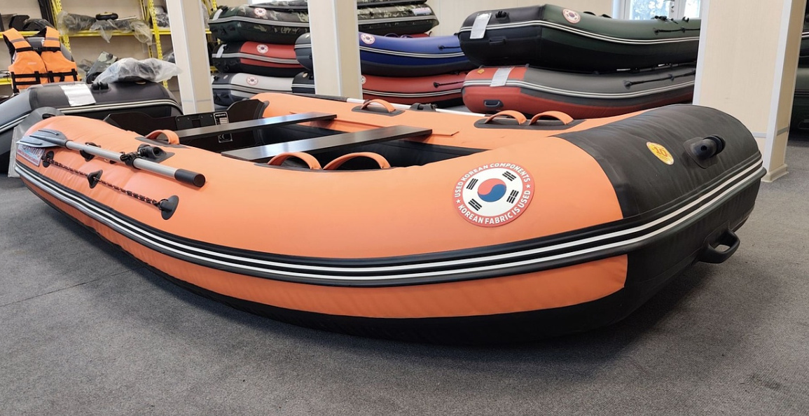 КОМПЛЕКТ ЛОДКА MISHIMO LITE 350 + МОТОР 9,8 Л.С. в Хабаровске