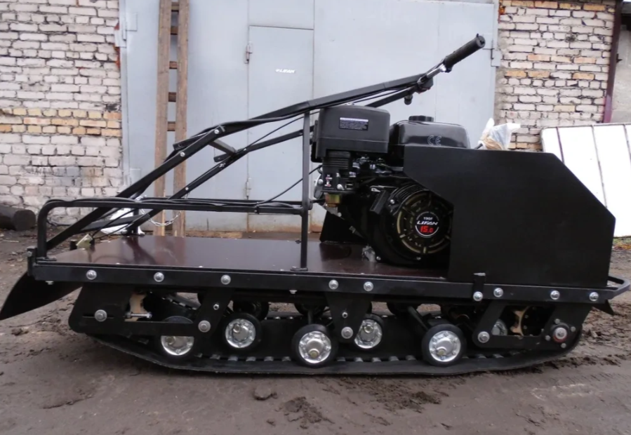 Мотобуксировщик AhtaR Зима 9 л/с с вариатором в Хабаровске