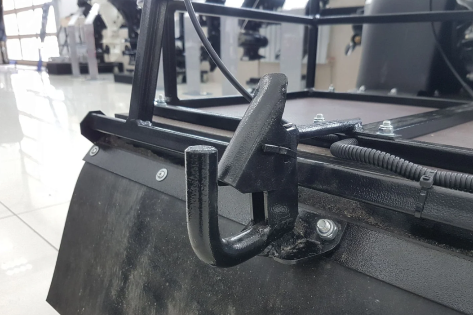 Мотобуксировщик PAXUS 650 AVANT 9 л.с. в Хабаровске