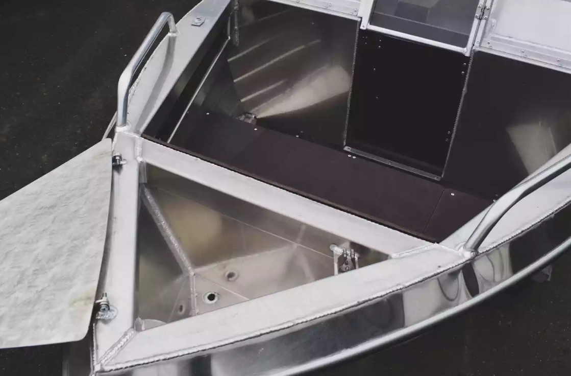 Алюминиевая лодка  Neman-400 DC в Хабаровске