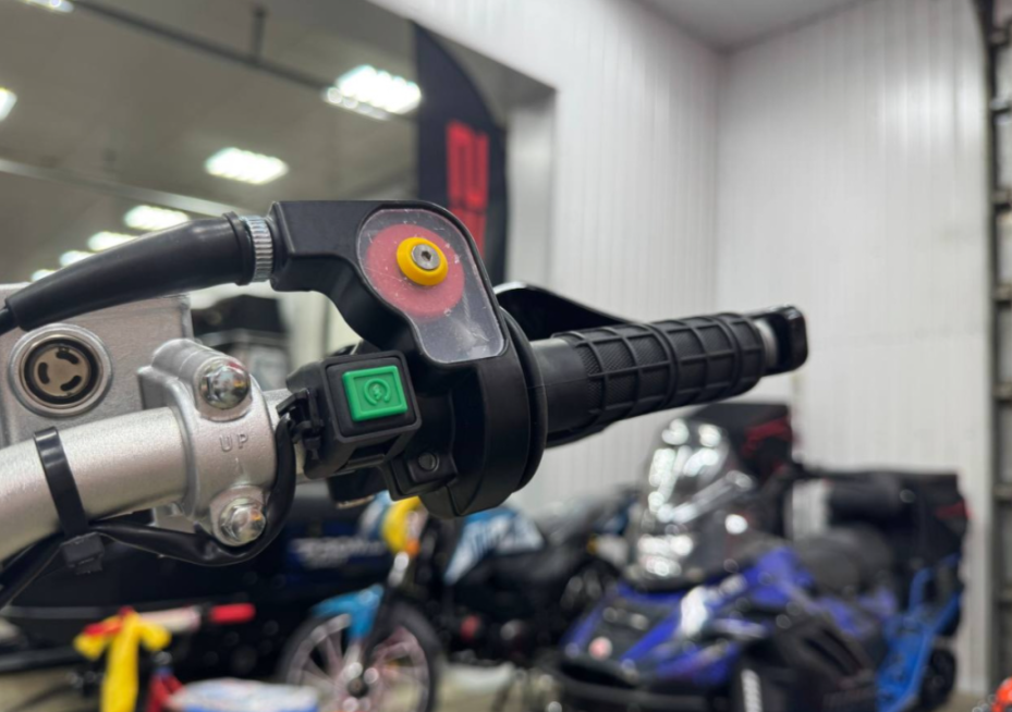 Мотоцикл (питбайк) PROMAX FIDET (ФАЙДЕТ) 190E PRO 17/14 в Хабаровске