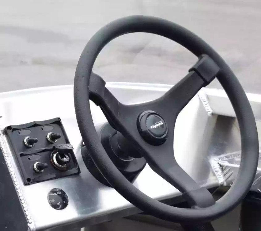 Алюминиевая лодка Wyatboat-390 DCM Увеличенный борт в Хабаровске