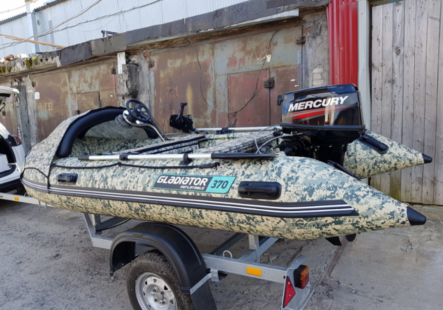 НАДУВНАЯ ЛОДКА GLADIATOR C370AL в Хабаровске