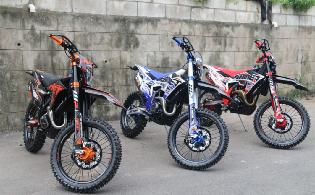 Кроссовый мотоцикл FAIDET NC300S ULTRA KKE в Хабаровске