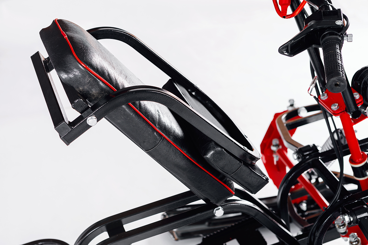 Лыжный модуль IKUDZO с подогревом ручек пластиковые лыжи в Хабаровске