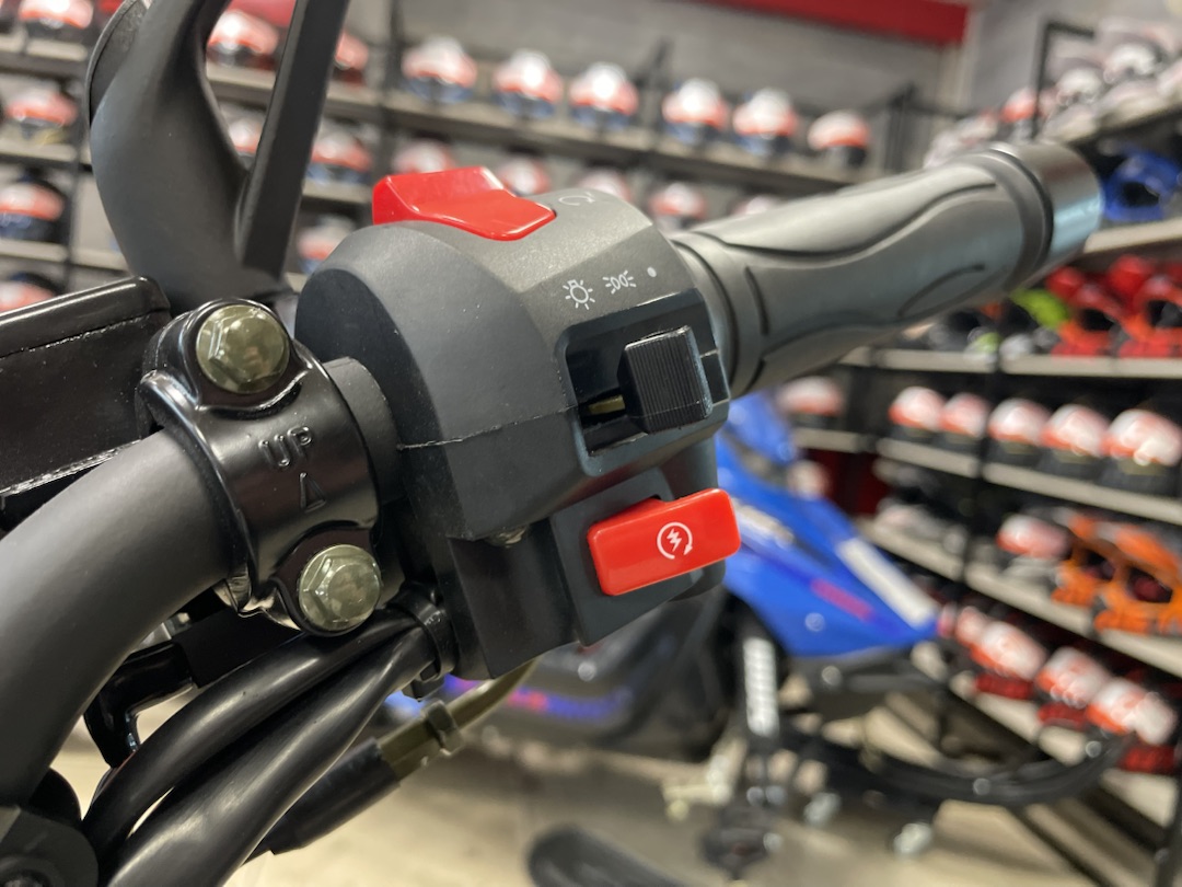 Мопед PROMAX CB150R (49) в Хабаровске