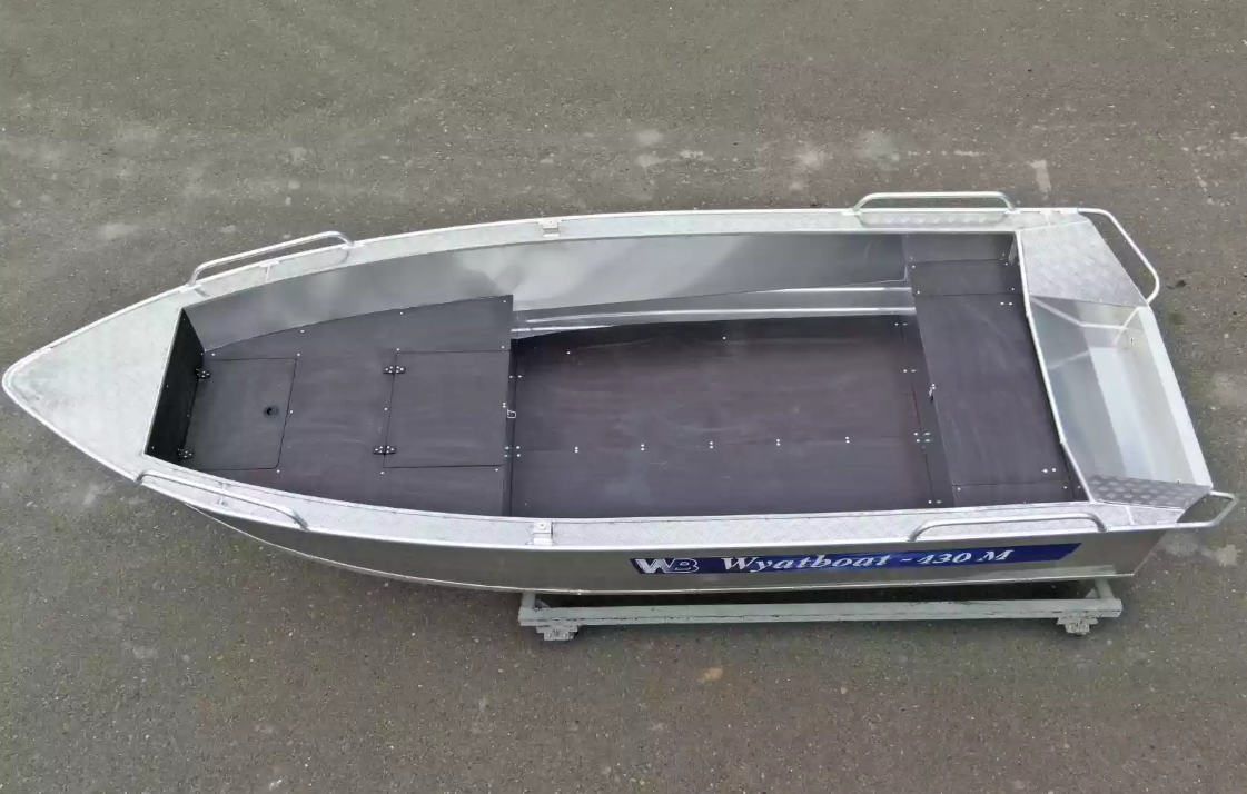 Алюминиевая лодка  Wyatboat-430М FISH в Хабаровске