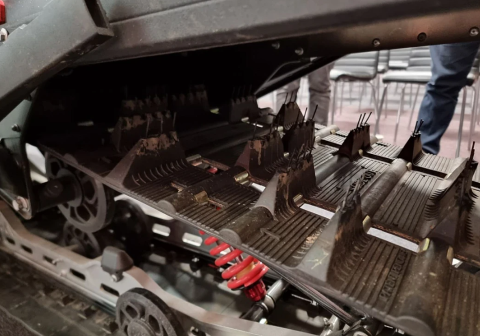 Снегоход AODES Siberiacross 1000 SWT 600mm LCD 6.8 в Хабаровске