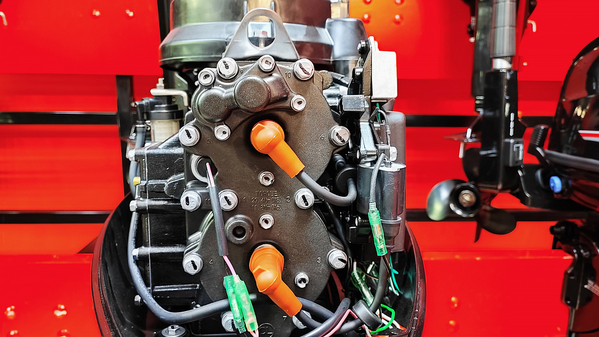 Лодочный мотор MARLIN PROLINE MP 50 AWR ПОД ВОДОМЕТ в Хабаровске