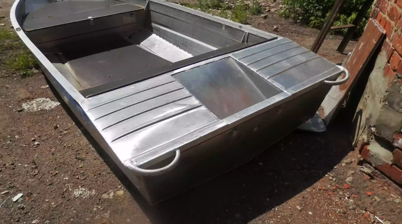 Алюминиевая лодка Вятка-Профи Вариант в Хабаровске