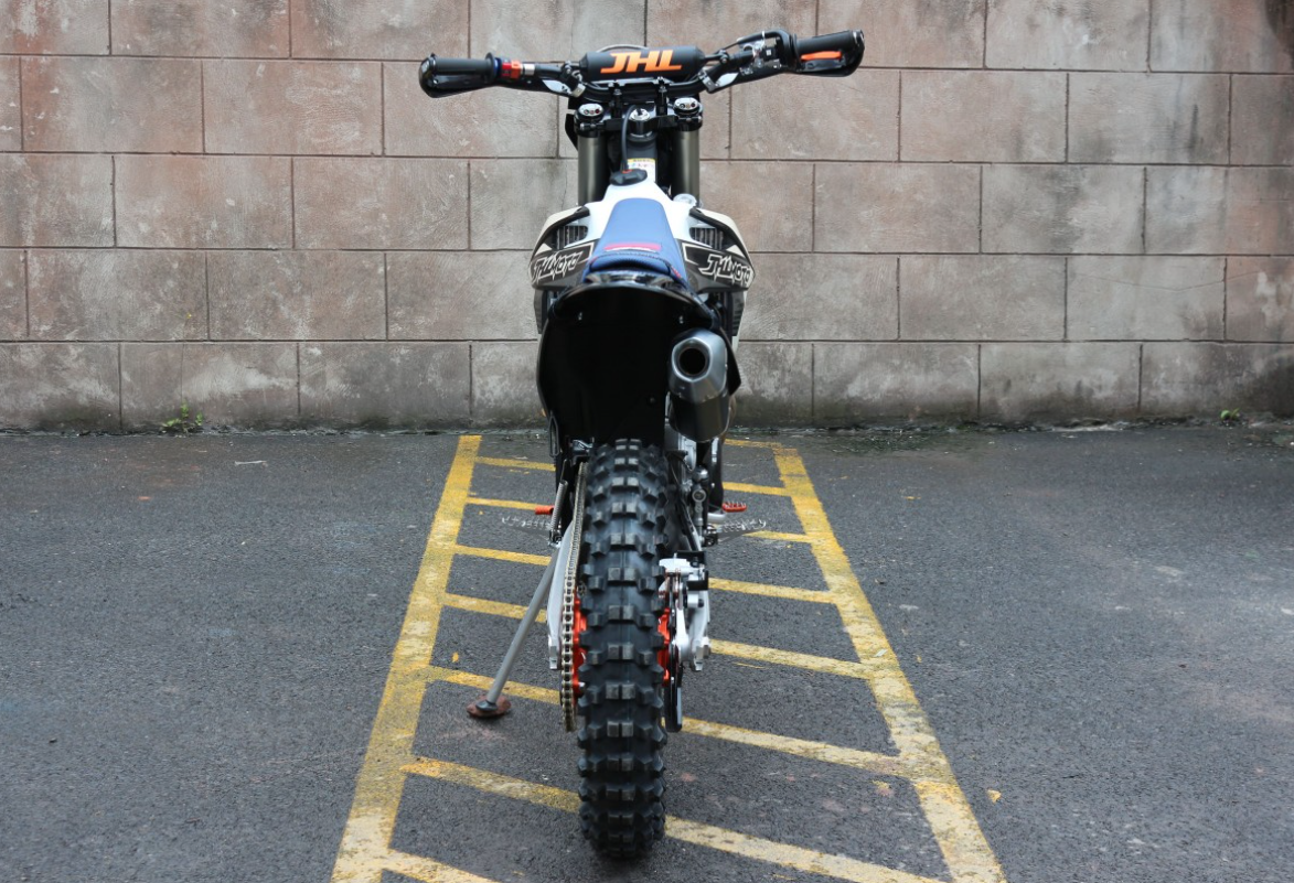 Мотоцикл JHLMOTO JHL Z8i (EFI) NC300S (182-MN) в Хабаровске