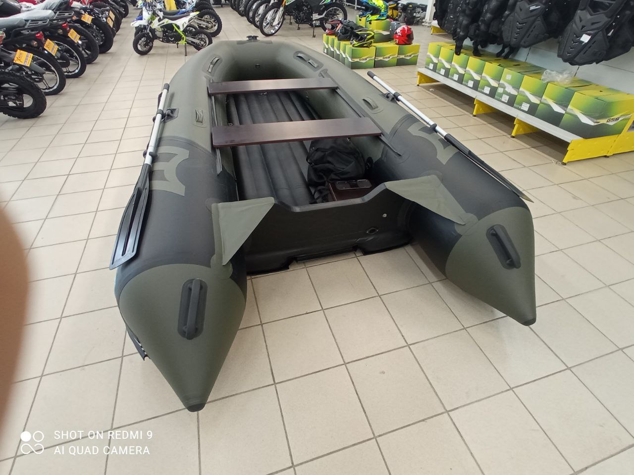 Лодка MISHIMO RIVER JET 410 под водомет в Хабаровске