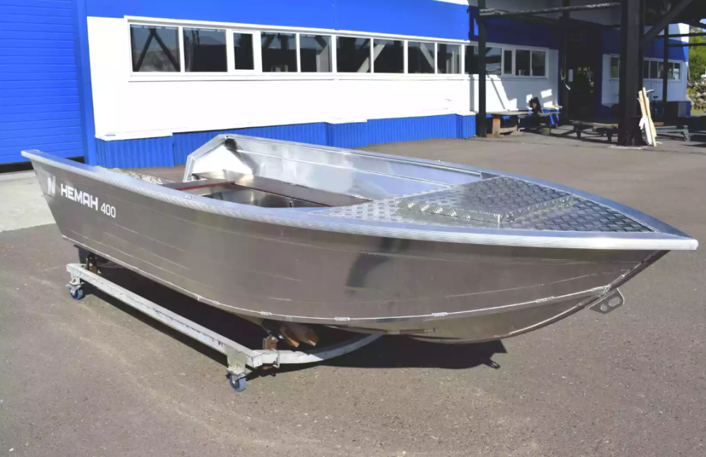 Алюминиевая лодка Неман-400 Р PRO в Хабаровске