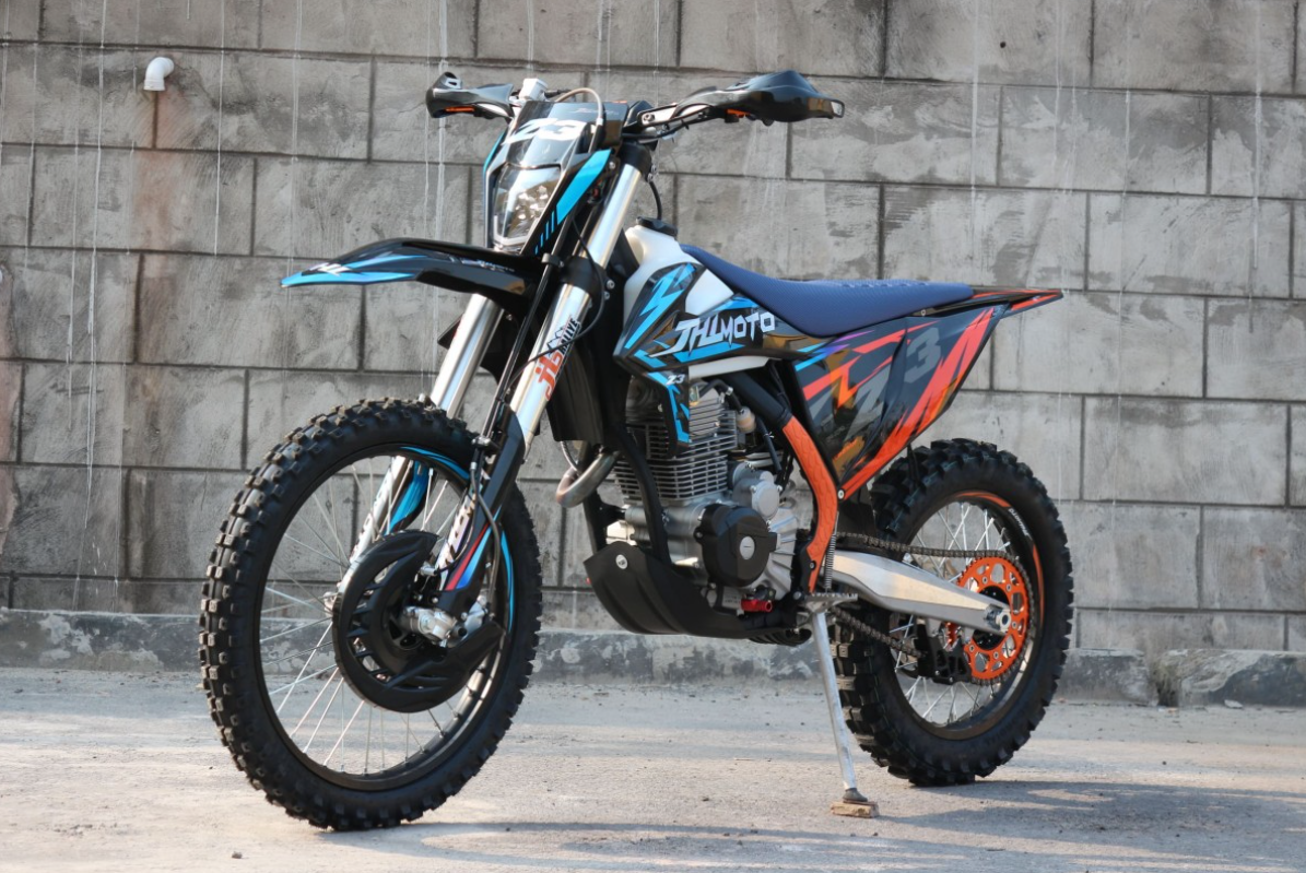 Мотоцикл JHLMOTO JHL Z3 CB250 (172FMM-3A) в Хабаровске